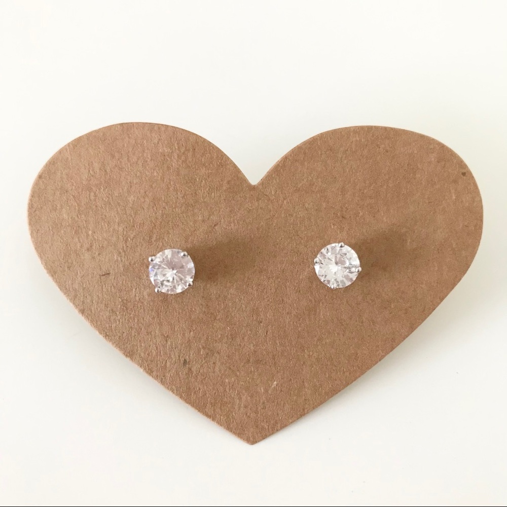 ⭐️4/$10⭐️ Round Cubic Zirconia + Sterling Silver